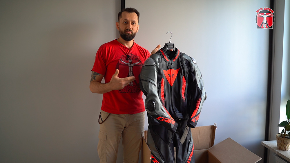 unboxing-dainese-2
